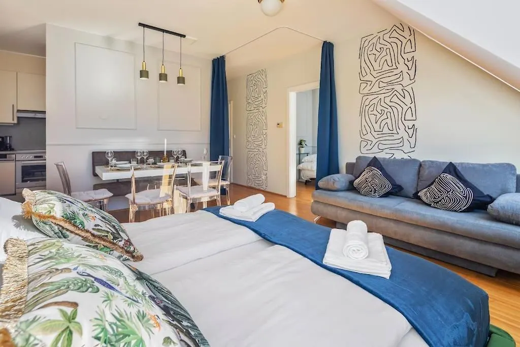 Green Dream Apt. / 3Br / Rooftop / Terasse Vienna Apartment