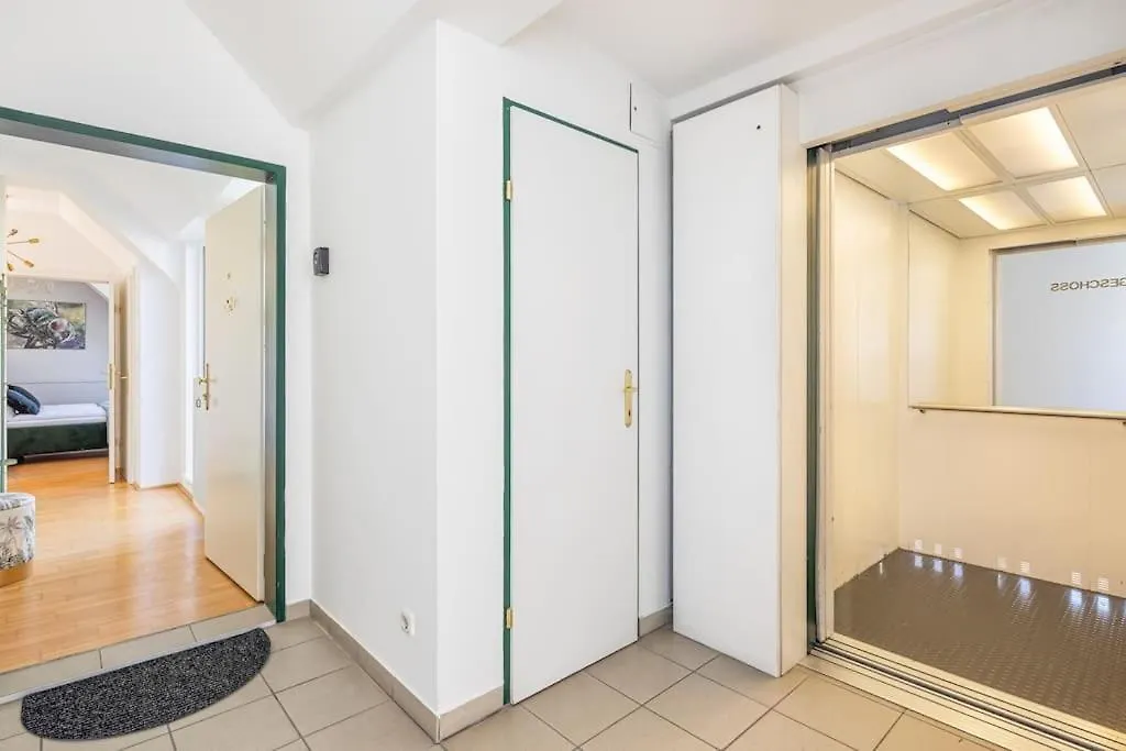 Green Dream Apt. / 3Br / Rooftop / Terasse Vienna Apartment