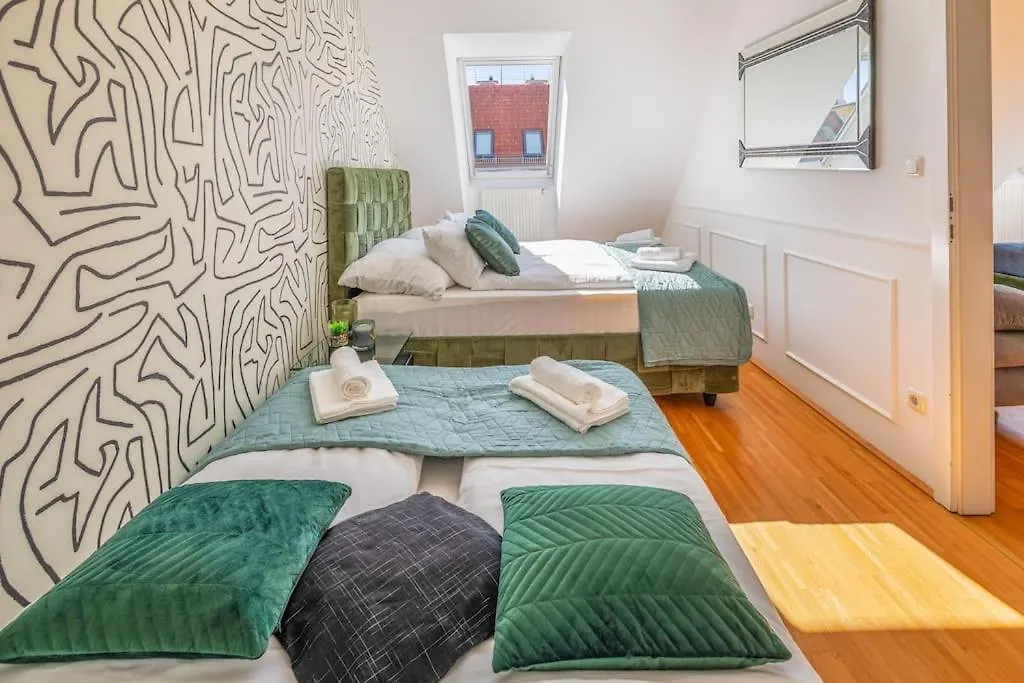 Green Dream Apt. / 3Br / Rooftop / Terasse Vienna Austria