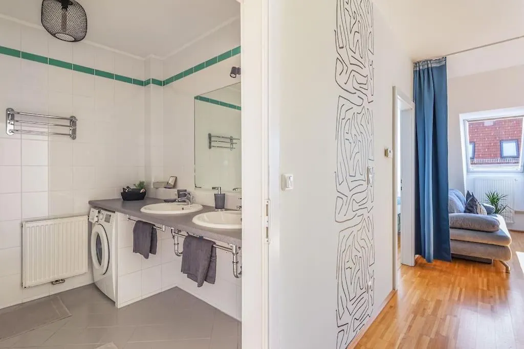 Green Dream Apt. / 3Br / Rooftop / Terasse Vienna 0*,  Austria